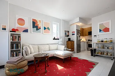 118 Tompkins Avenue, #8