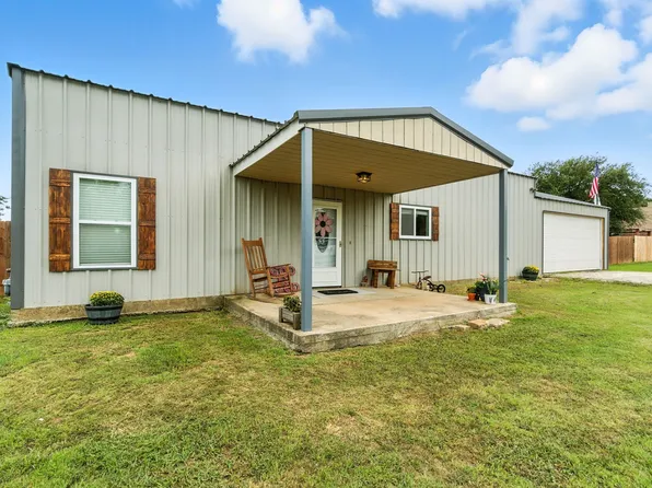 204 Ator St, Lipan, TX 76462