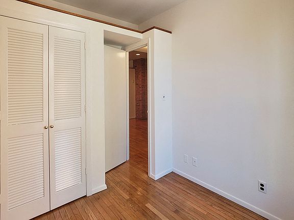 5th image of 343 E 85th St APT 4R