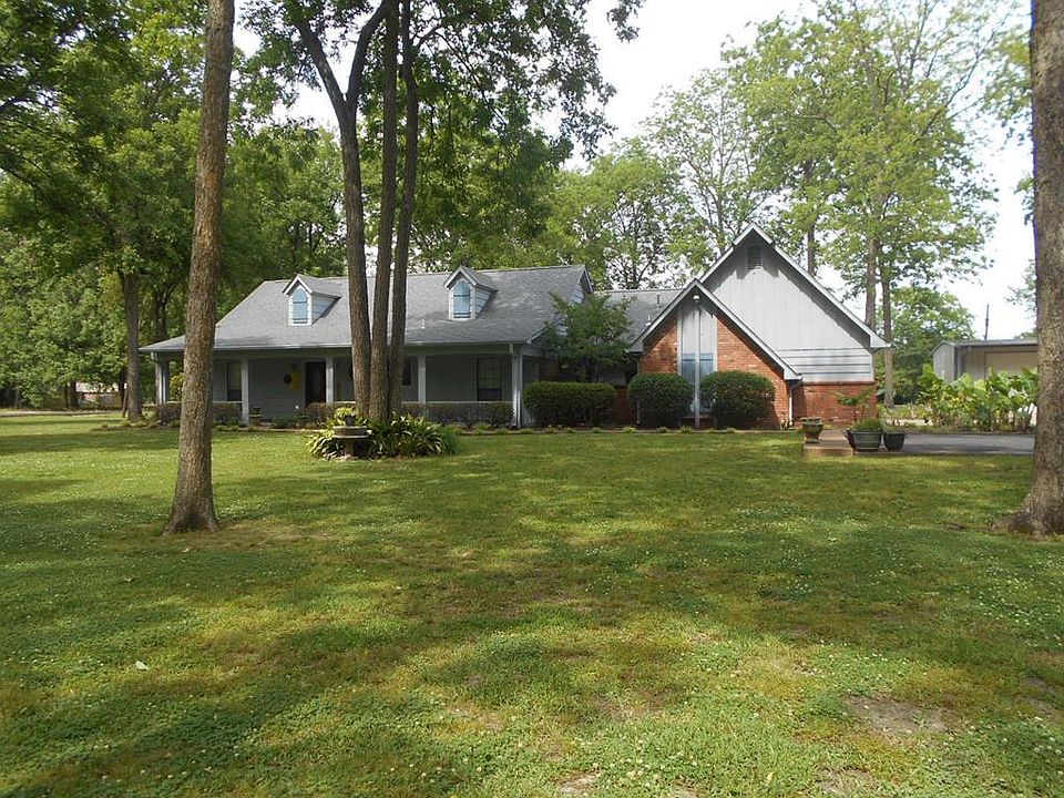 1st image of 2123 Carol St