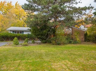 24457 Tunbridge Ln, Beachwood, OH