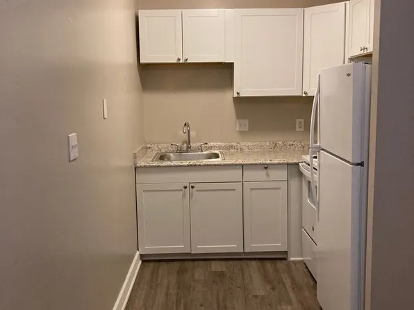 7519 Mentor Ave, Mentor, OH 44060