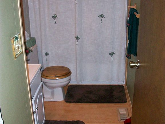 Upstairs Bathroom