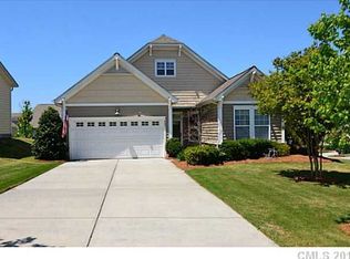 967 Knob Creek Ln, Tega Cay, SC 29708