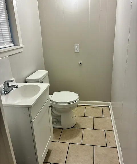 108 King St — Photo 9