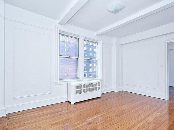 2nd image of 200 W 70th St APT 12h