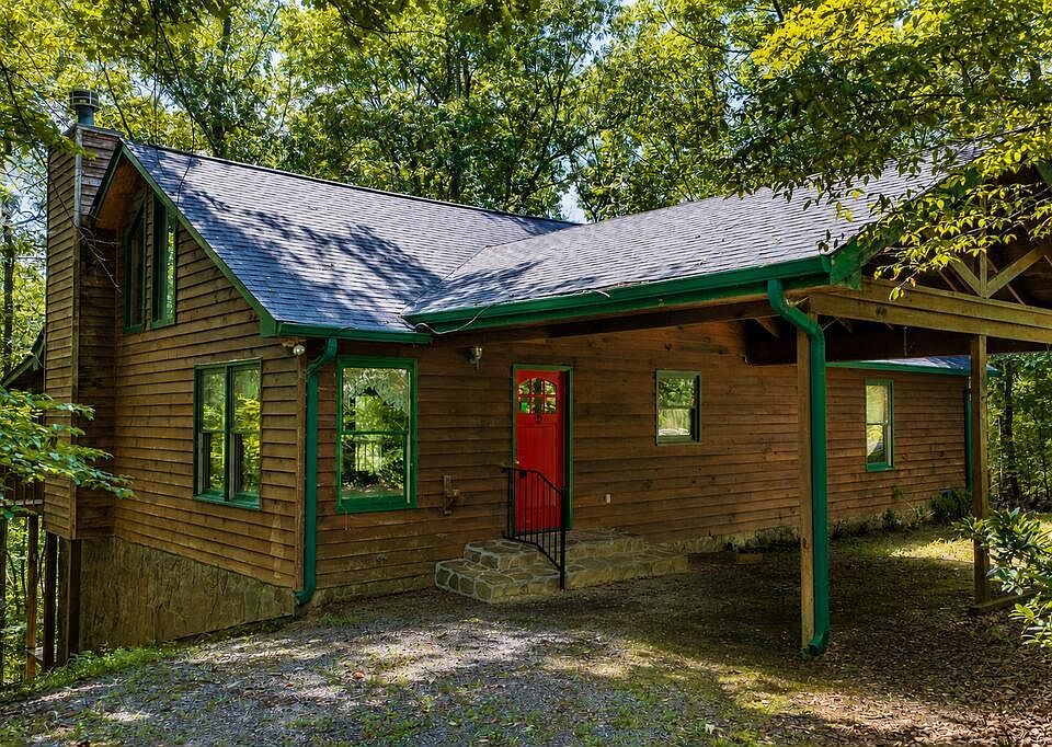 1st image of 591 Oak Ridge Rd