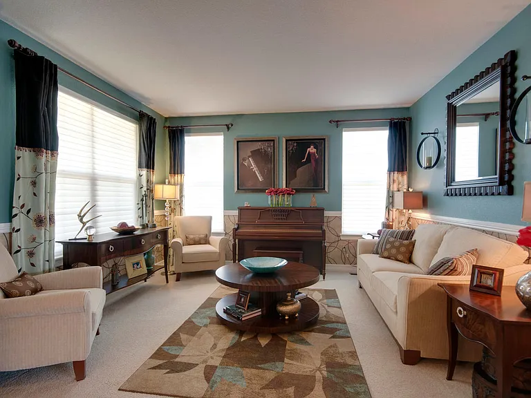 2809 Eagle Dr — Photo 5
