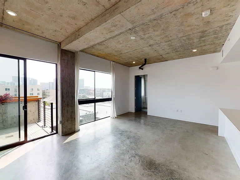 Apt 19 | The Moncler | 1 Bedroom