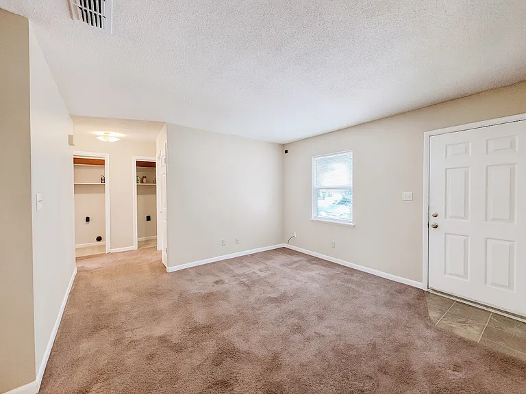 208 Squirrel Haven Rd #A — Photo 5