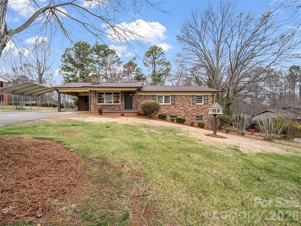 1st image of 193 Oak Forest Dr