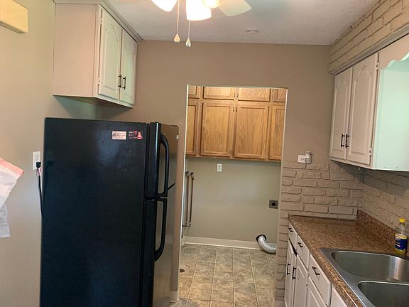 5th image of 4204 Brockley Ave