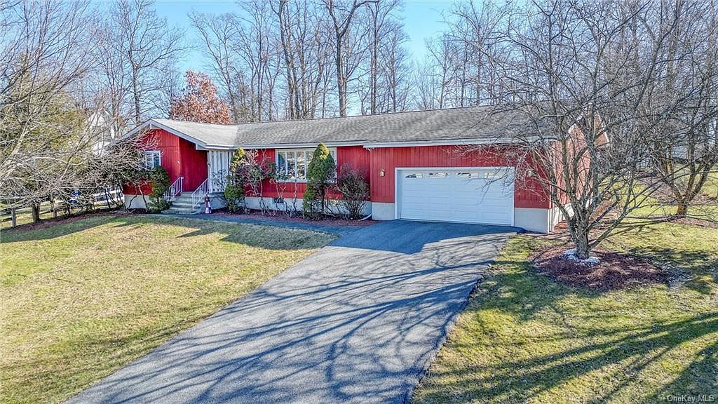 16 Oak Ridge Road, Middletown, NY 10940 Zillow