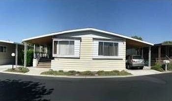 1st image of 3088 Oakbridge Dr