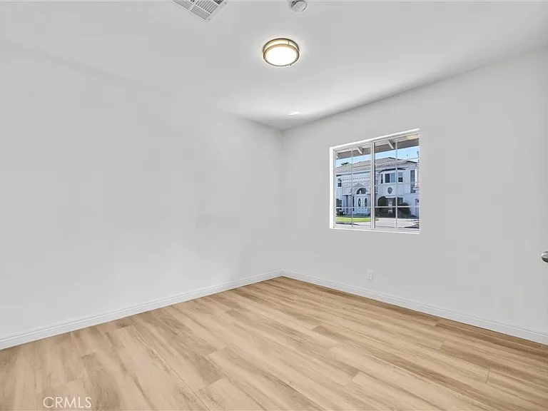 1611 S 4th Ave — Photo 17