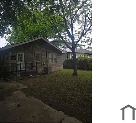 1610 College Ave — Photo 21