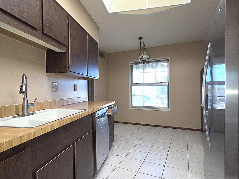 11014 W Granada Dr — Photo 6