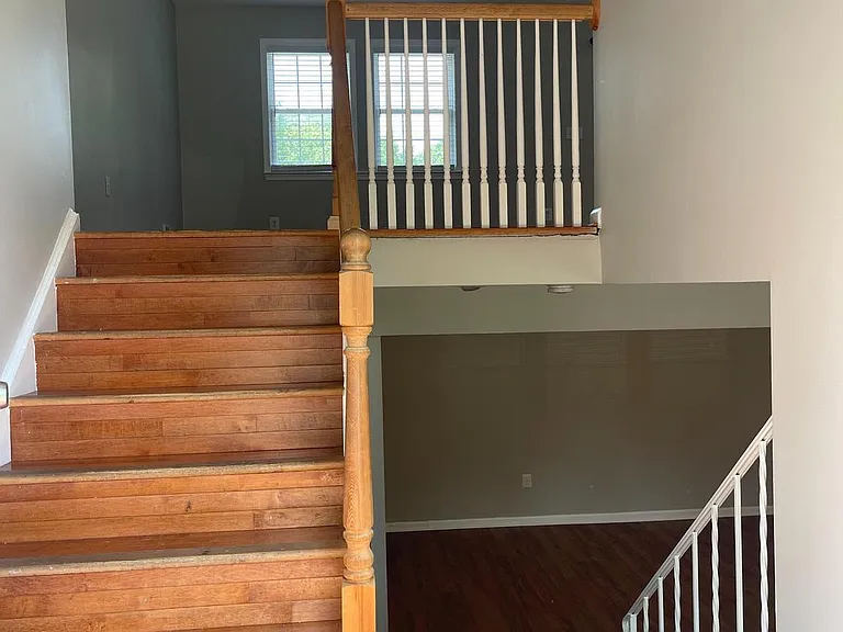 8607 Botley Dr — Photo 27