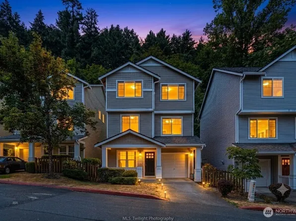 21251 S 40th Place #45, SeaTac, WA 98198