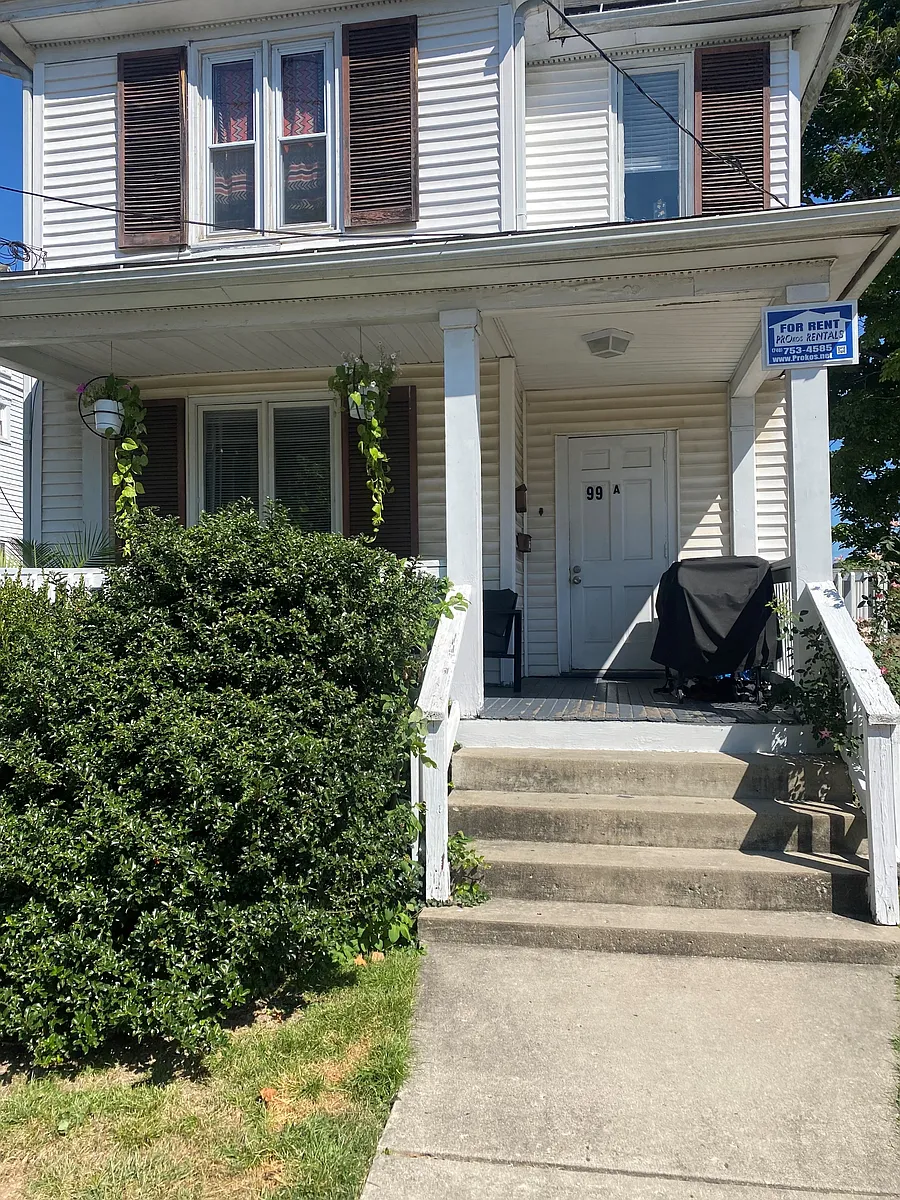 Building Photo - 99 E State St #A