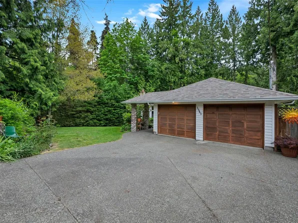 3545 Dougan Dr, Cowichan Valley, BC V8H 0H4