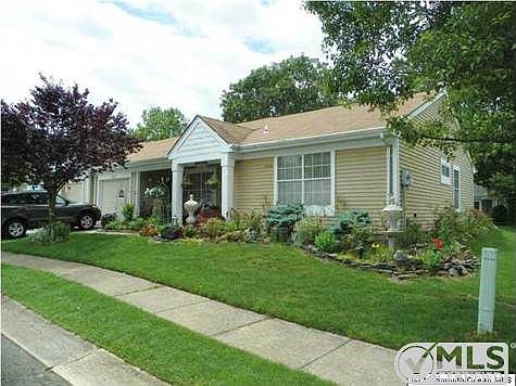 1st image of 1012A Buckingham Dr