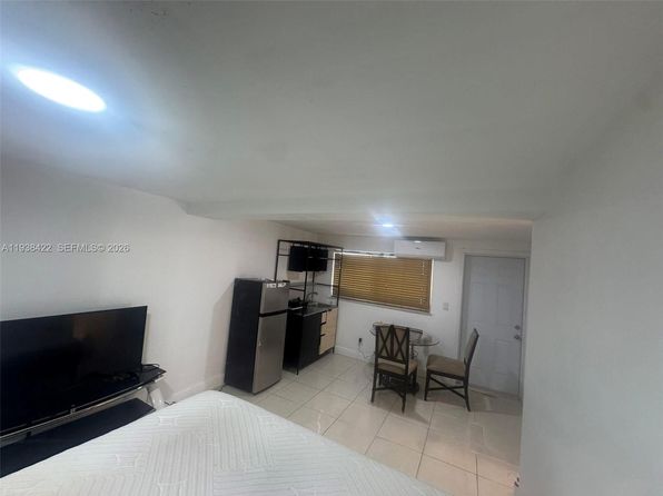 2021 Wilmington St #A