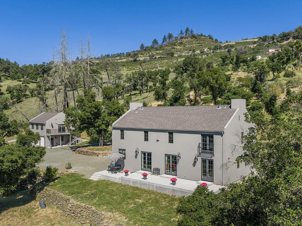 1st image of 1044 Deer Park Road