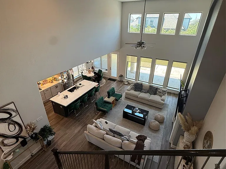 563 Santa Rosa Hills Dr — Photo 47
