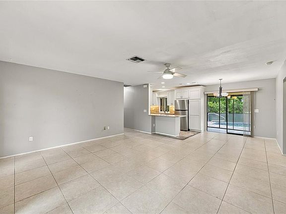 4th image of 2903 ROMA COURT