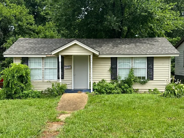 736 E Gardena St, Ada, OK 74820