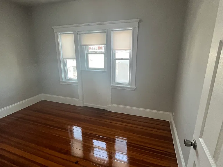 17 Roseclair St #3 — Photo 17