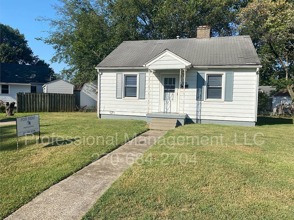 1st image of 1825 S Chesterfield Dr