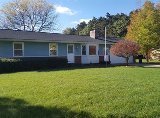 4540 13 Mile Rd NE, Rockford, MI 49341