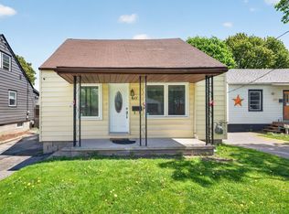 611 Alfred St, Kingston, ON K7K 4J8