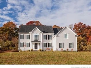 95 Wildcat Springs Dr, Madison, CT 06443