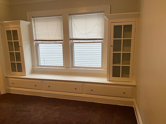 2nd image of 1480 Cordova Ave #2