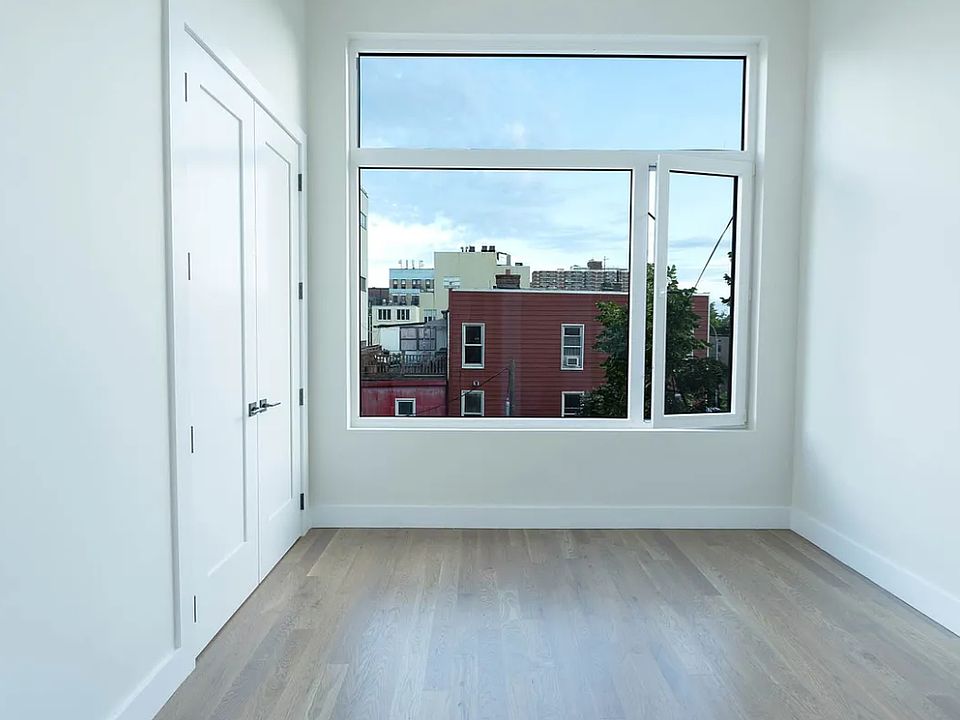 1st image of 51 Ten Eyck St APT 3L