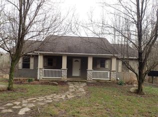 13227 Klausing Rd, Moores Hill, IN 47032