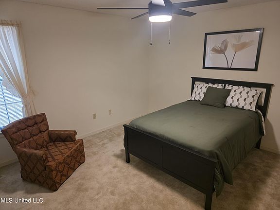 5th image of 8625 Deer Creek Cir