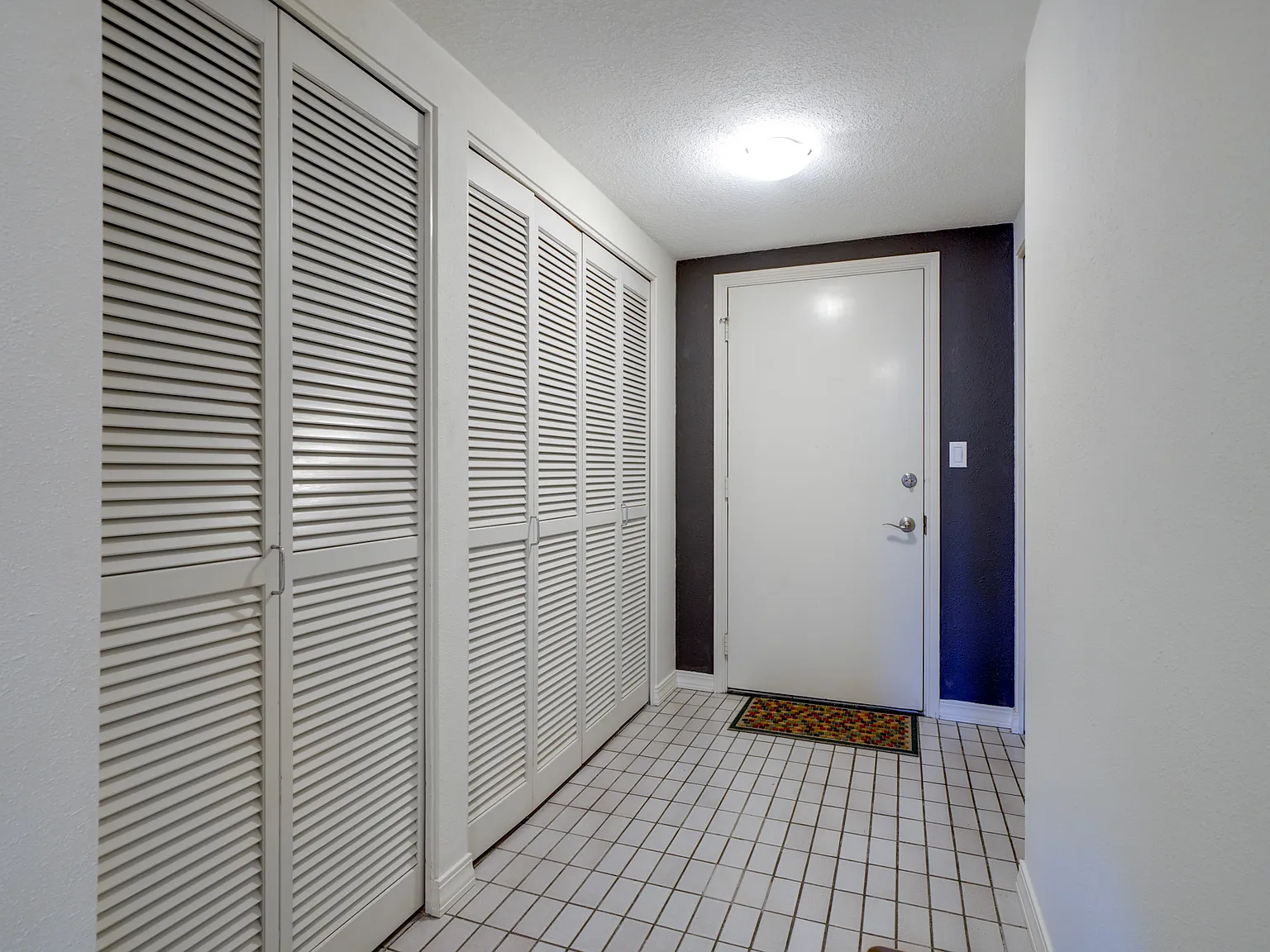 2221 SW 1st Ave — Photo 4
