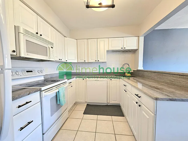 311 Norfolk Ave #1 — Photo 7