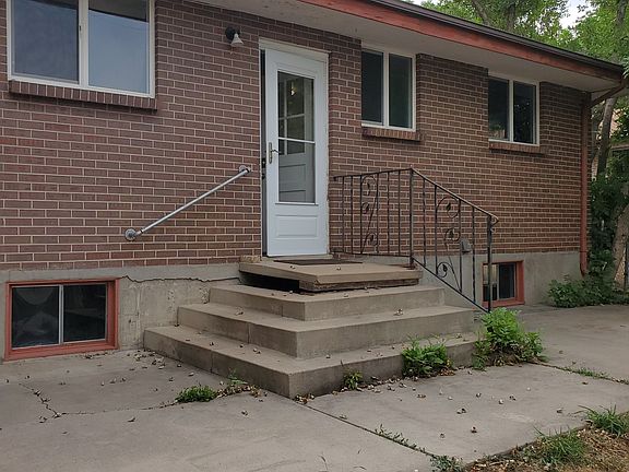 2nd image of 1162 W Ida Ave APT B