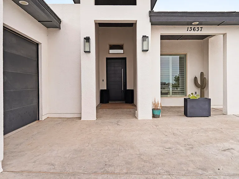13637 Chepstow Ct — Photo 4