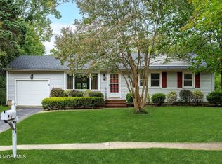 806 Raleigh Dr, Toms River, NJ 08753