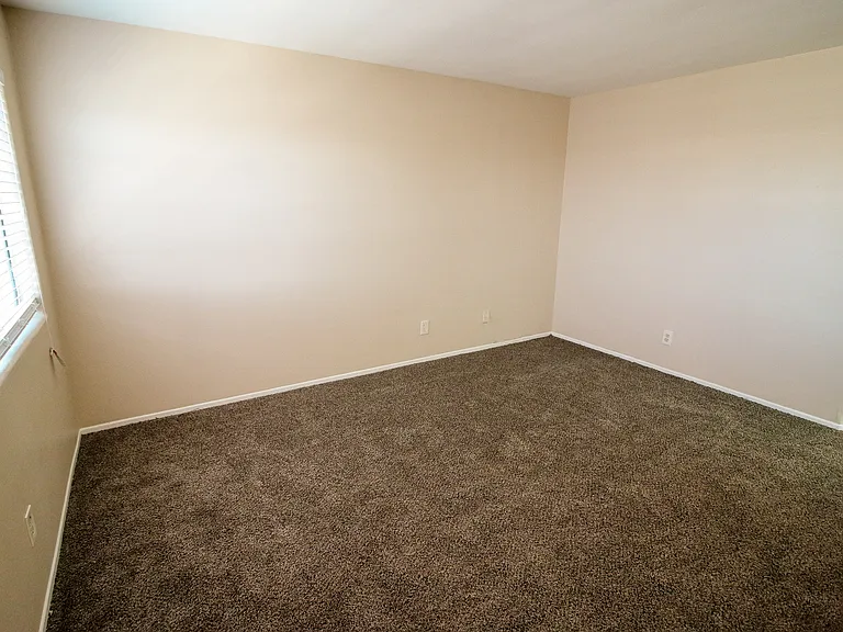2 bedroom 2 bath apartment in Perris — Photo 22