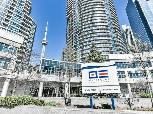 208 Queens Quay W, Toronto, ON