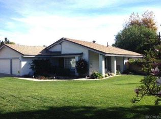 1142 Nicholas St, Upland, CA 91784