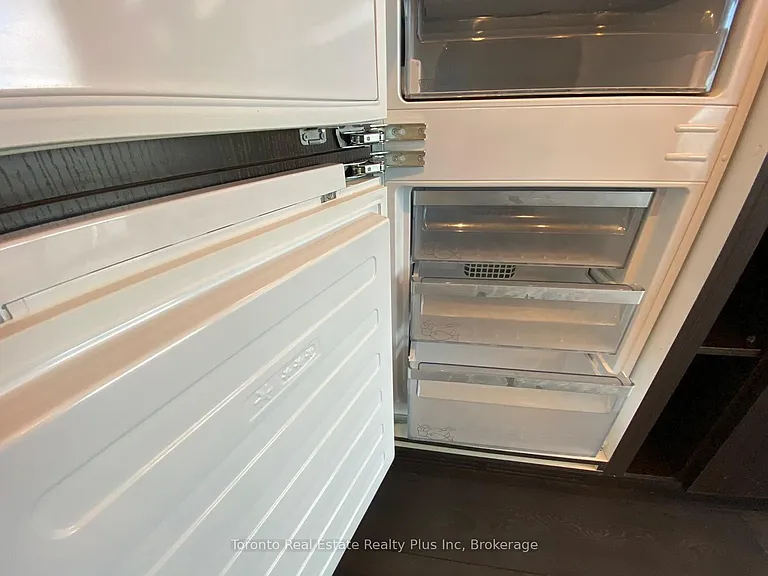 125 Redpath Ave #1111 — Photo 10