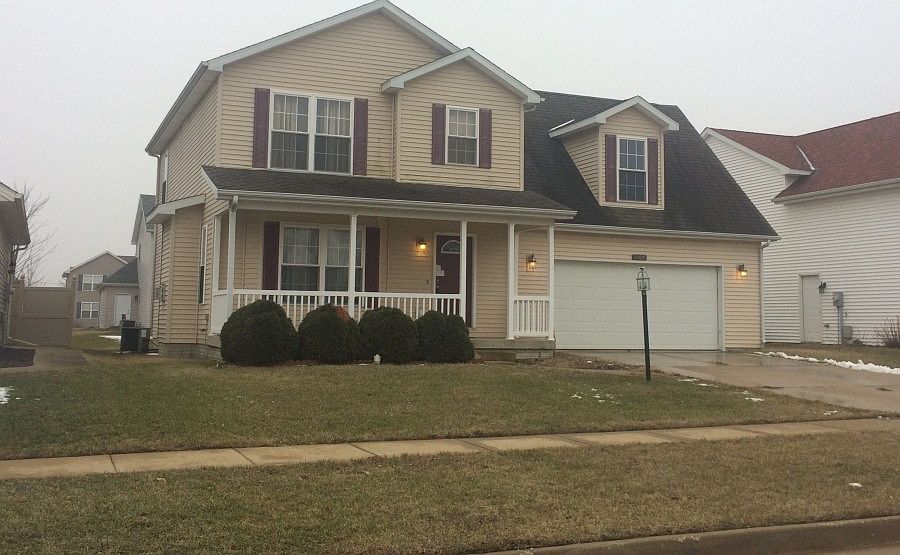 2nd image of 3909 Sandstone Dr